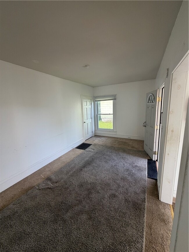 Photo - 1056 Walnut St
