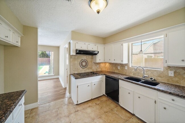 Photo - 3602 Cobleskill Ct