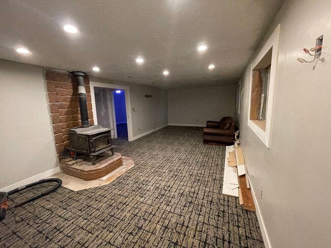 Photo - 2130 S 9500 W