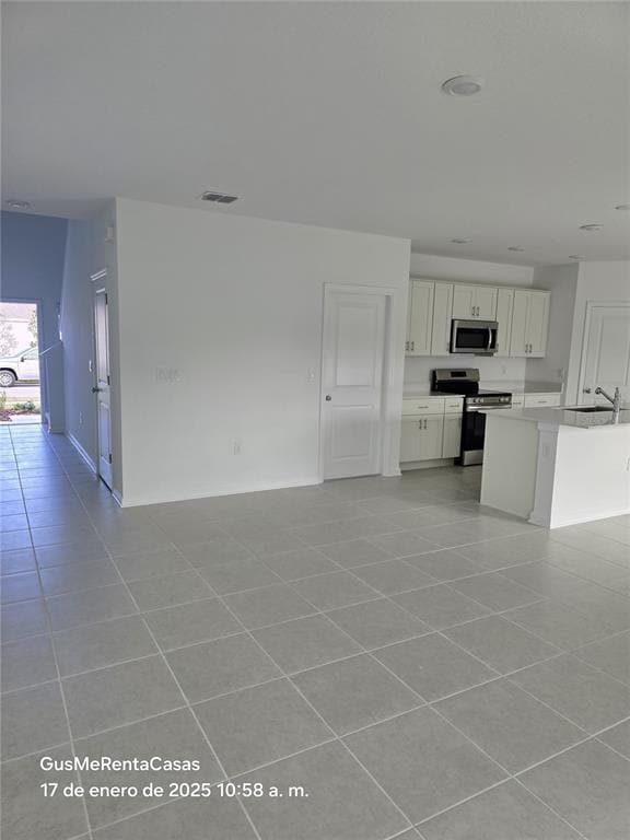 Photo - 5794 Le Marin Wy