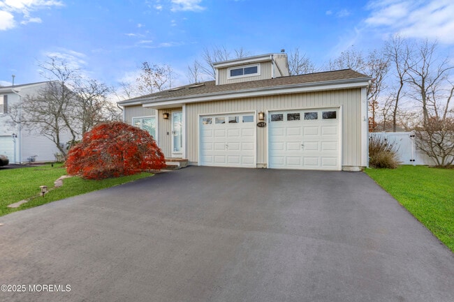 Photo - 1458 Iroquois Ct