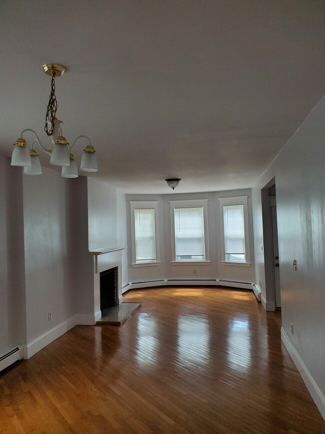 Photo - 491 Whalley Ave Unidad 1st Fl