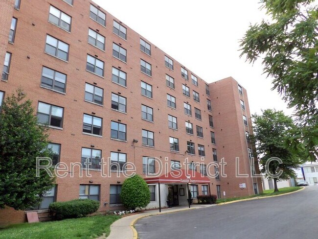 Building Photo - 3902 14th St NW Unit #415