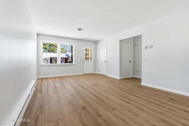 Photo - 91 Westport Dr