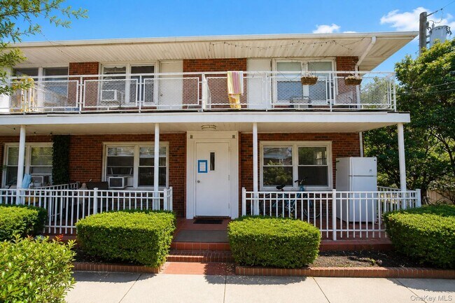 330 E Broadway Unit 107