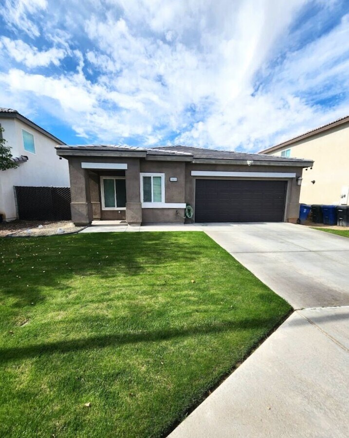 Newer 3 bed / 2 bath Home for Rent! - Newer 3 bed / 2 bath Home for Rent!