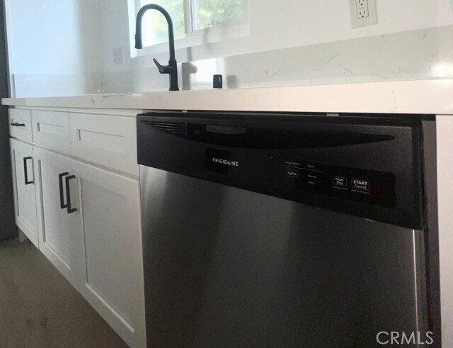 Photo - 10018 Foster Rd