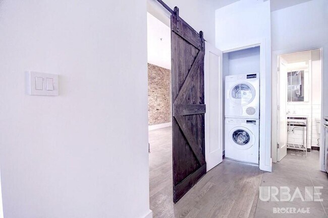Photo - 1 bedroom in NEW YORK NY 10003 Condo Unit 1