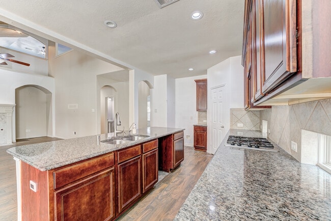 Photo - 4731 Autumn Pine Ln