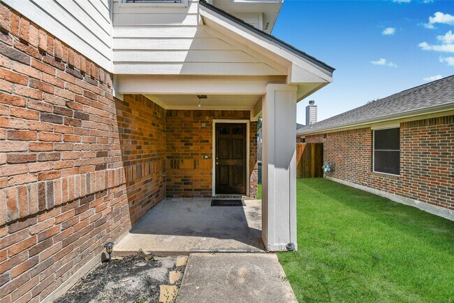 Photo - 20506 Holly Barr Ln