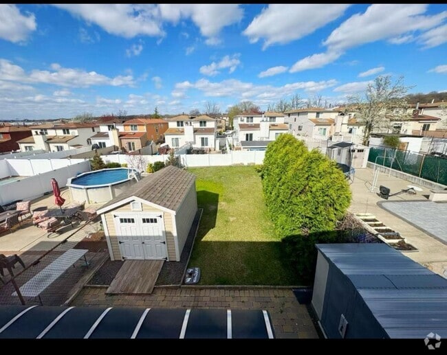 Building Photo - 459 Klondike Ave Unit Main Rental