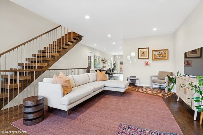 Photo - 3331 W Crystal St