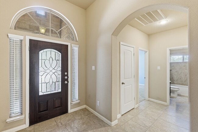 Photo - 5815 Creek Crossing Ct