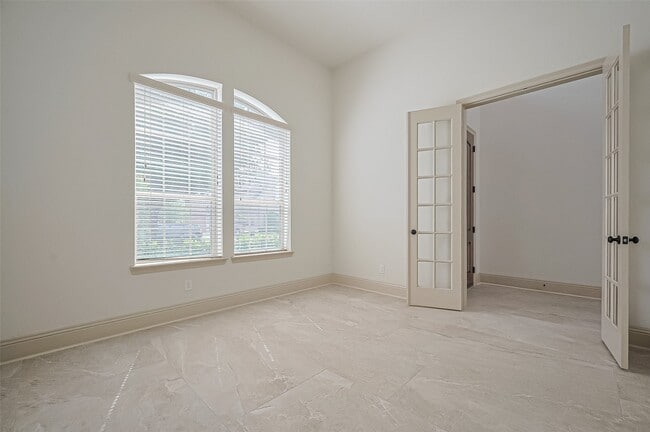 Photo - 2112 Arrowood Glen Dr