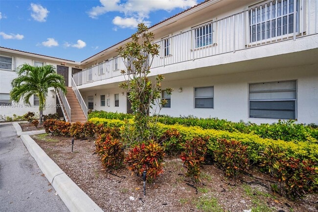Building Photo - 3214 Coral Ridge Dr Unit 3214