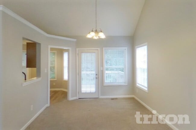 Photo - 7222 Brittany Way