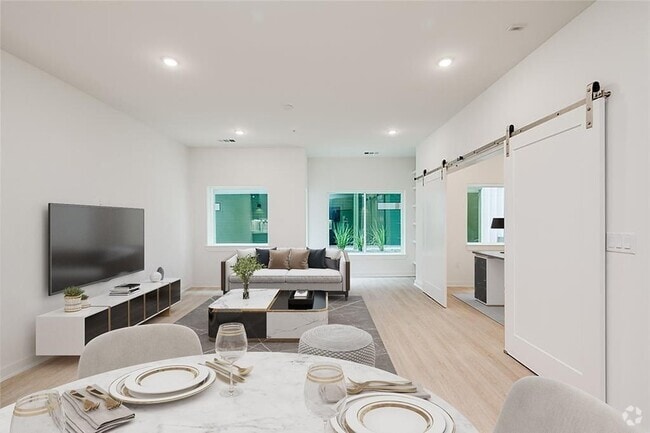 Building Photo - 4802 S Congress Ave Unit 123 Rental
