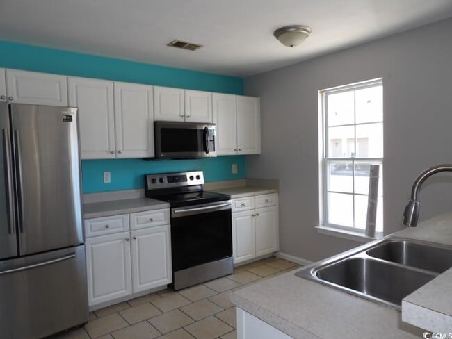 Building Photo - 113 Butkus Dr Rental