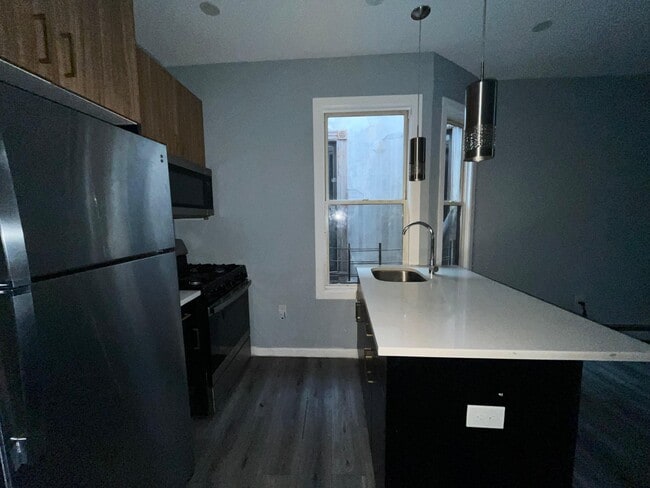 Photo - 485 Mercer St Unit 3R