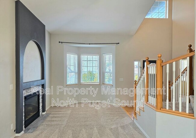 Photo - 7627 80th Ave NE