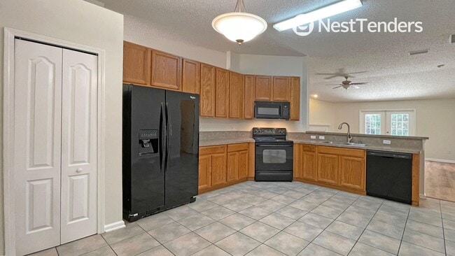 Photo - Exceptional Location in Fernandina's Flora...