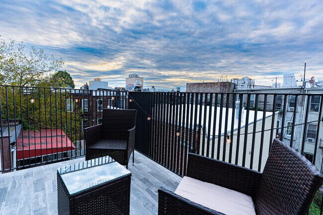 1255 Decatur St Unit SI ID1359083P