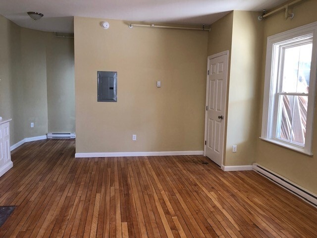 Photo - 2 Pike St Unit 104