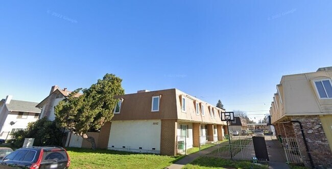 8642 Acapulco Way Unidad TBD