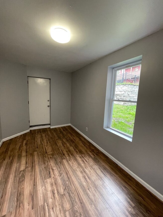 Photo - 47 Johnston St Unit 1