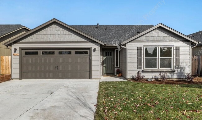 Building Photo - Desirable 3 BR - 2 BA Hayden Home in Pettigrew Place Community