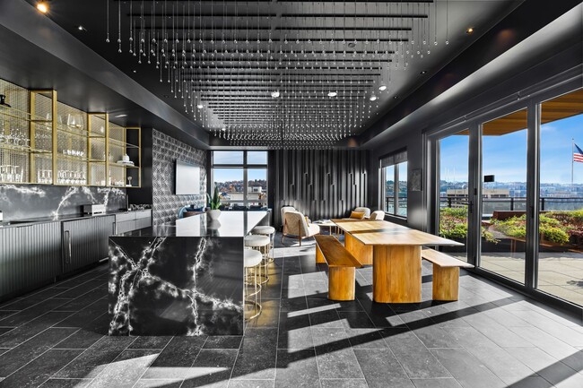 Photo - Stellar Apartments