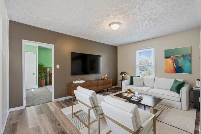 Building Photo - 366 N Main St