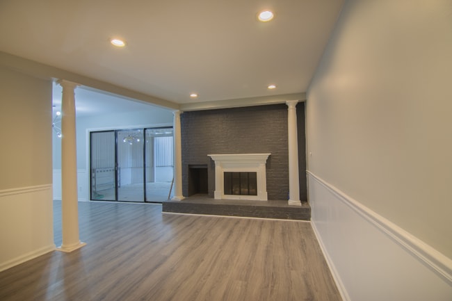 Photo - 7908 Horse Chestnut Ln