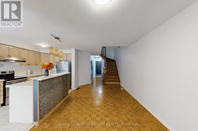 Photo - 5352 Byford Pl