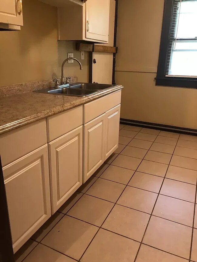 Photo - 3330-3330 Agnes Ave Unit 3330 Agnes Ave