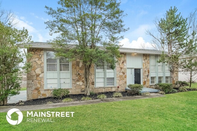 Photo - 2704 Shropshire Blvd