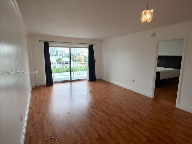 Photo - 1025 Alton Rd Unit 507