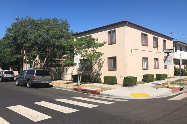 Photo - 252 Bonito Ave