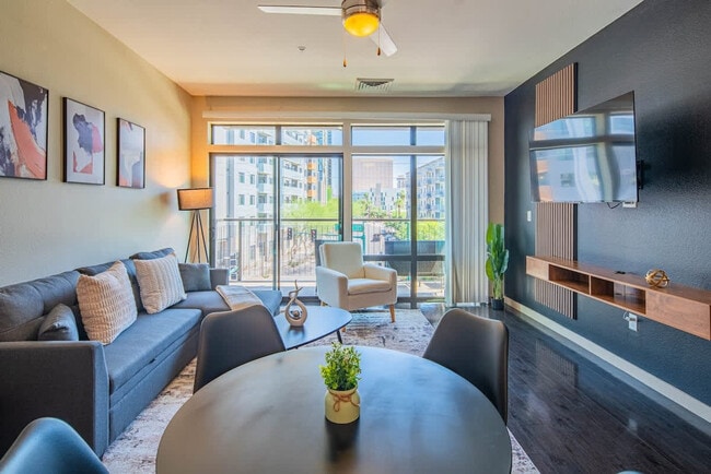 Photo - 290 E Roosevelt St Unidad ID1263031P