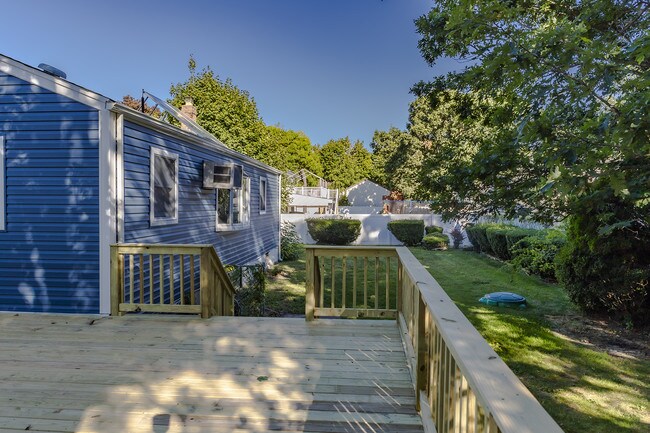 Photo - 32 Brooklyn St