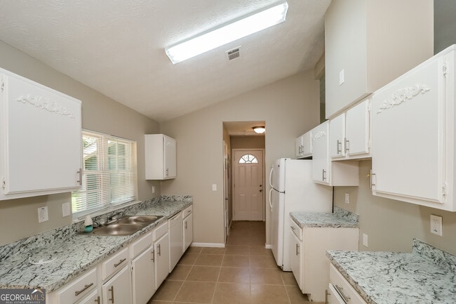 Photo - 6373 Valley Dale Dr