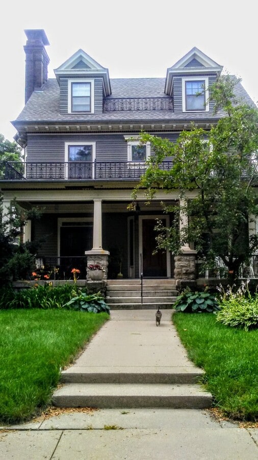 Photo - 406 5th St SE