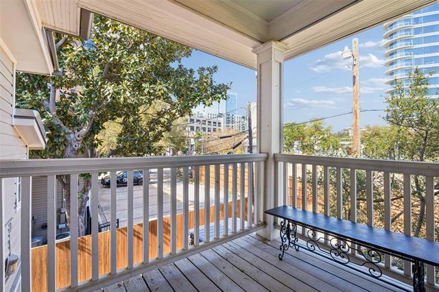 Photo - 2605 Hibernia St