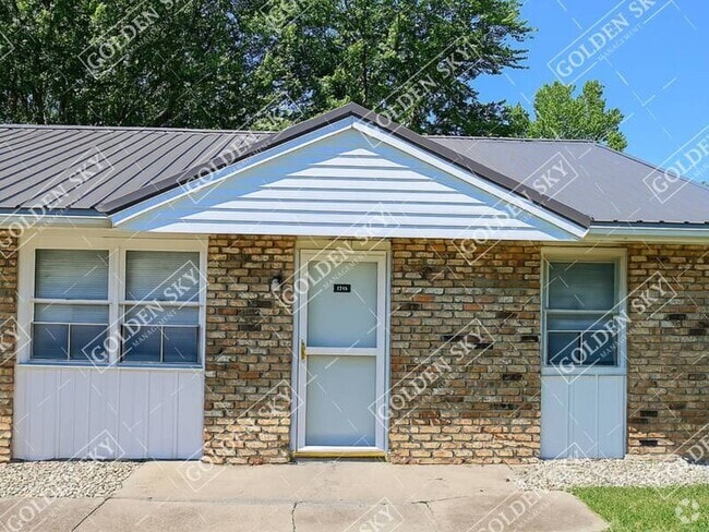 Building Photo - 6318 E Piccadilly Rd Rental