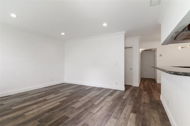 Photo - 1450 Atlantic Shores Blvd Unit 117