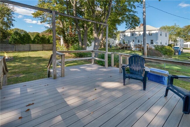 Photo - 349 Boulevard