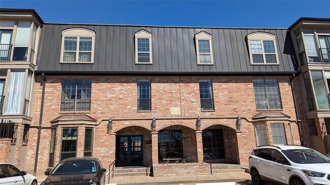 Photo - 2400 N Braeswood Blvd Unidad 326 Rental