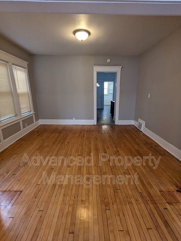 Photo - 2909 N 29th St