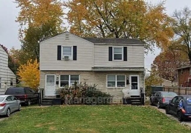 Building Photo - 323 S Napoleon Ave
