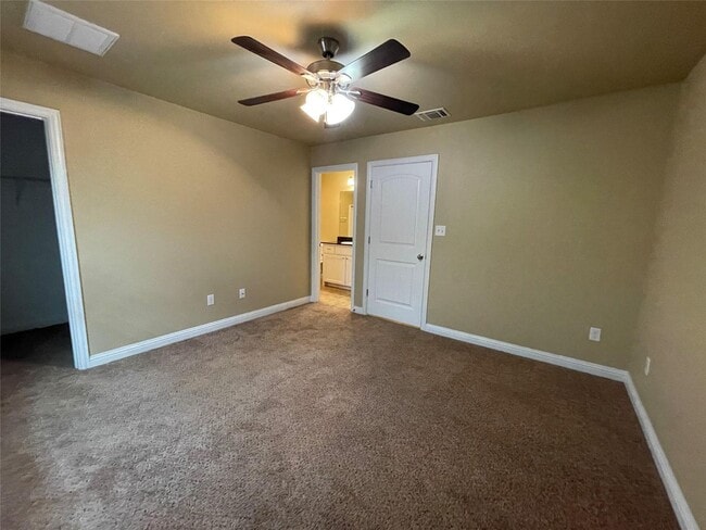 Photo - 3132 Weave Ct Unit 3133
